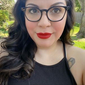 Meet your Posher, Dani